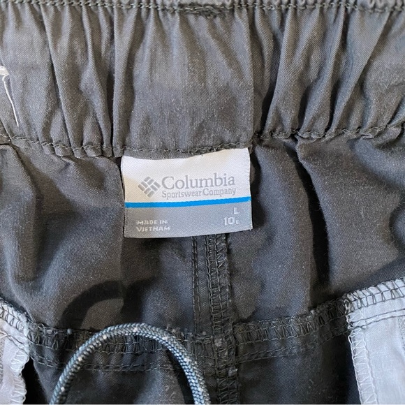 Grey Columbia Men’s Shorts - Picture 8 of 11
